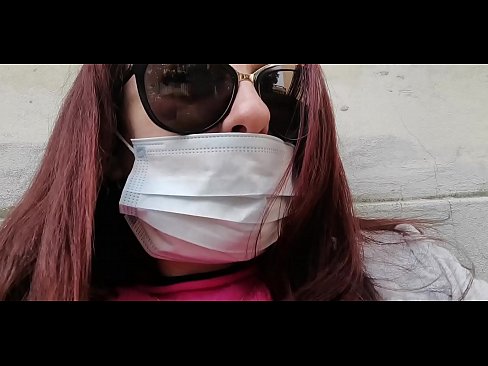 ❤️ Nicoletta kostaa naapurilleen ja pissaa hänen autotalliinsa (Special Covid19 Italian karanteeni) ❤️ Anaalivideo at us ❤